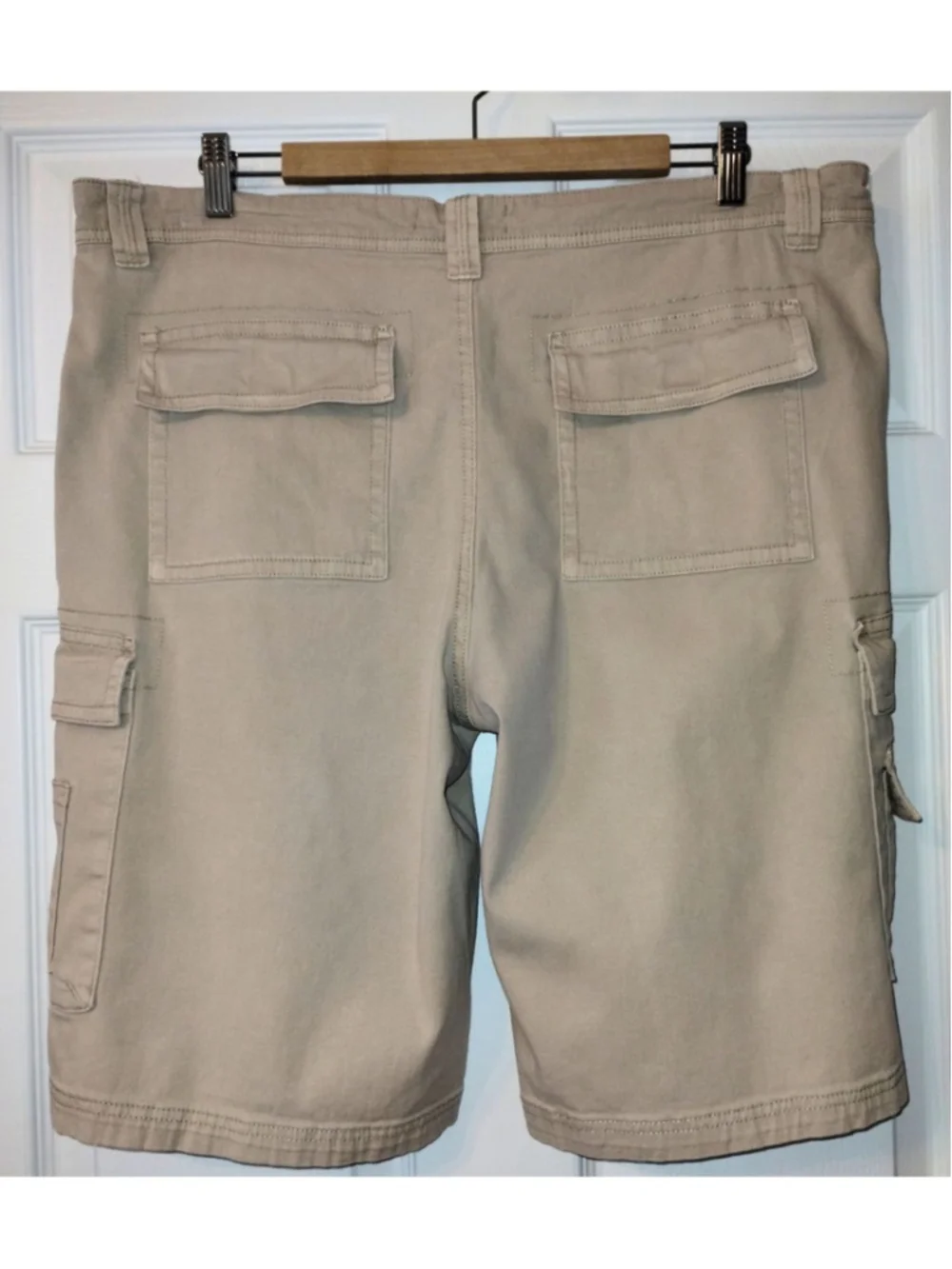 Men's Modern Culture Beige Cargo Shorts